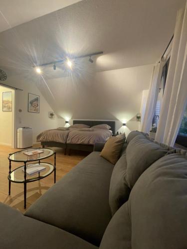 Ferienwohnung Dortmund - Elias - Adults Only