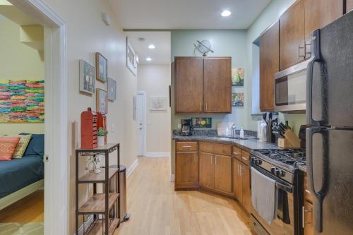Pet-Friendly Chicago Getaway 4 Mi to Downtown! in Chicago, USA