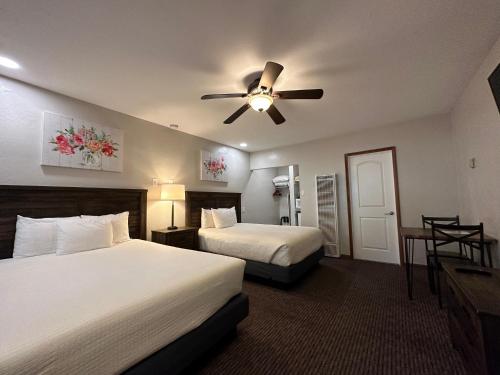 Queen Room with Two Queen Beds