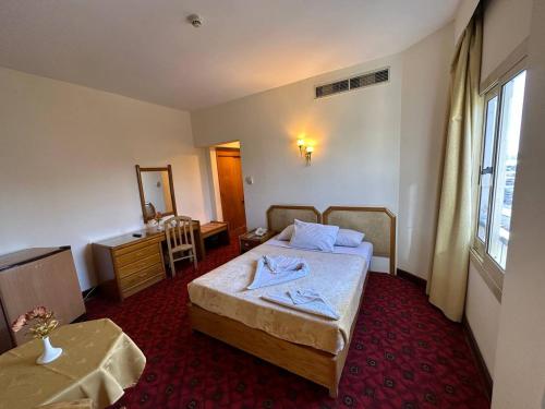 Single Room image 10