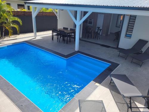 Villa avec Piscine, 10 min plage - Location saisonnière - Saint François