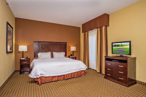 Hampton Inn & Suites Sevierville @ Stadium Drive in 卡特里次堡