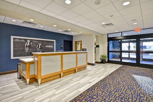 Hampton Inn & Suites Dallas/Plano-East