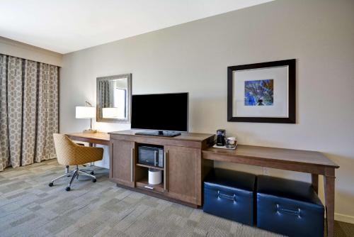 Hampton Inn By Hilton And Suites Dallas Plano East Tx