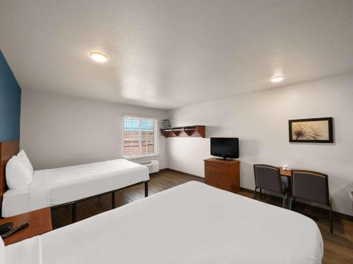 WoodSpring Suites Dallas Rockwall - image 11