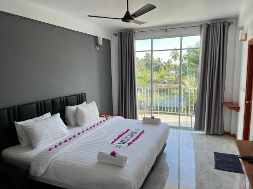 Rihiveli Residence Thoddoo Rihiveli Residence Thoddoo