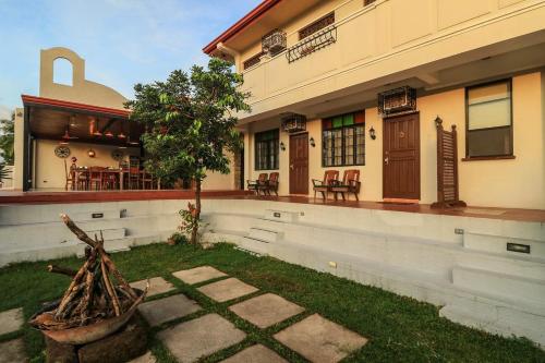 Vista/Panorama, Casa Marina Bed and Breakfast in Pagsanjan