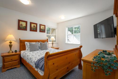 Gorgeous Chalet with Fairway Views by Harmony Whistler, Whistler (fotografie 5)