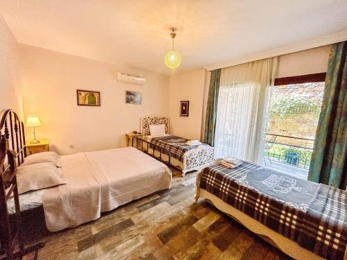 Homestay Guest House Dormitory Sleeping Rooms - BE MY GUEST, Antalya (photo 7)