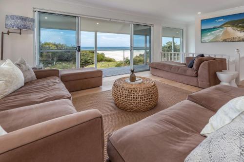 Arkon in Pacific Palms