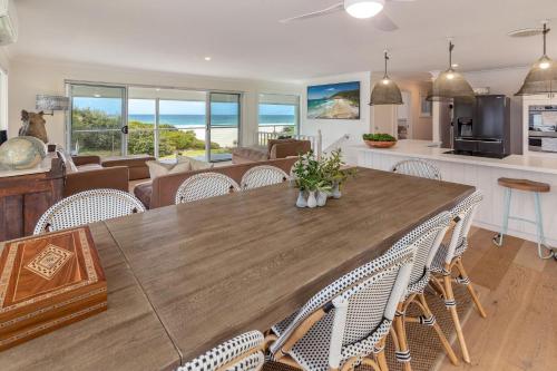 Arkon in Pacific Palms