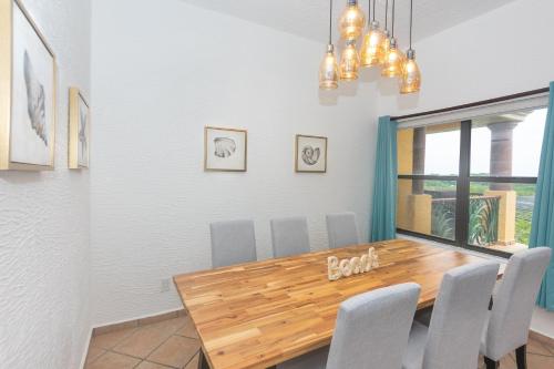 Pineapple Villa 442 condo in French Cay