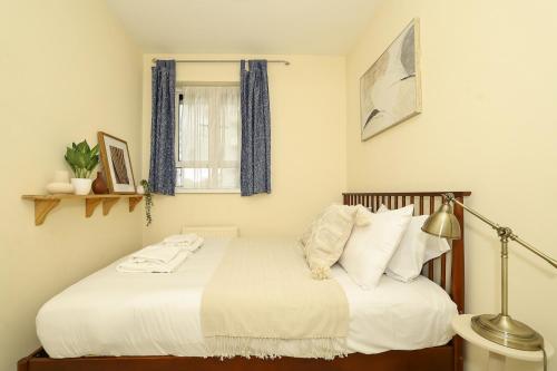 Spacious 2 bedroom Apartment In Holborn, London (Foto 4)