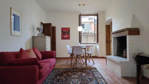 Numero 6, Todi (photo 10)