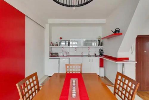 Lenka's cozy Red studio + Lenka's cozy Gold apartment, Прага (фото 10)