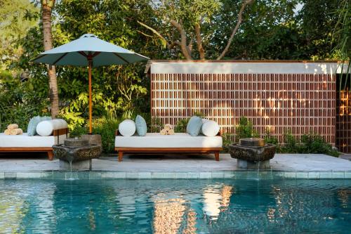 Seven-Bedroom Villa with Private Pool  image 9