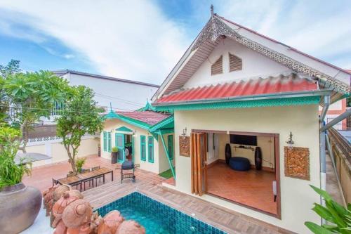 The Rain tree, Pool villa Pattaya