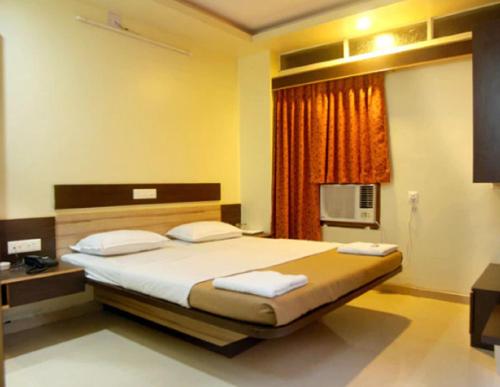 Hotel Vishwa-Near to Railway Station Kolhapur