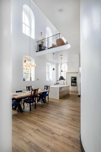 East View House, Stunning Chapel Conversion