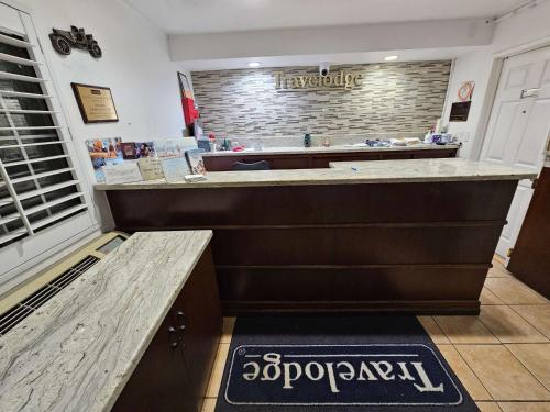 Travelodge Inn & Suites by Wyndham Fullerton in Fullerton, USA