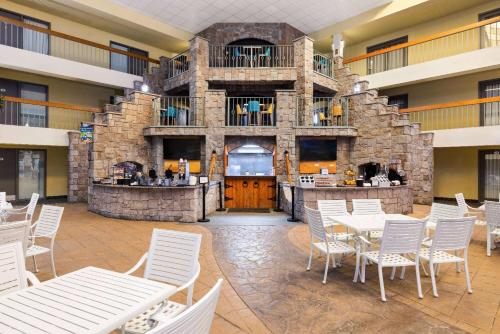 Baymont by Wyndham Shakopee in Shakopee, USA