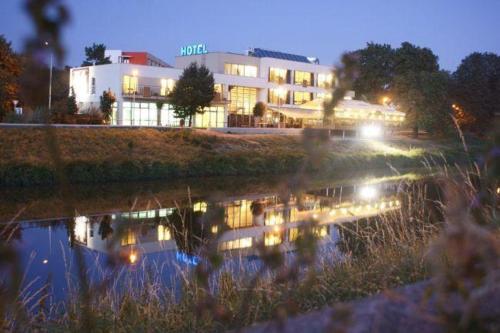 Hotel River - image 14
