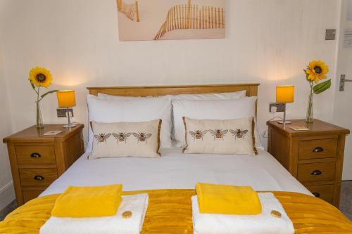 Double Room with Sea View image 5