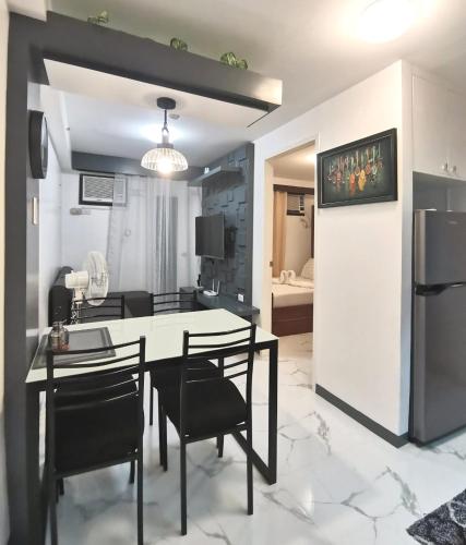 Cozy 1-Bedroom condo near Airport and Samal