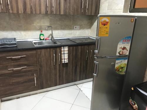 Furnished 3 Bedrooms Apartment - Tap to explore photos