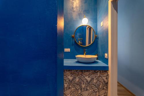 Le bleu Jean Denim Arènes - Une Nuit à Nîmes - image 3