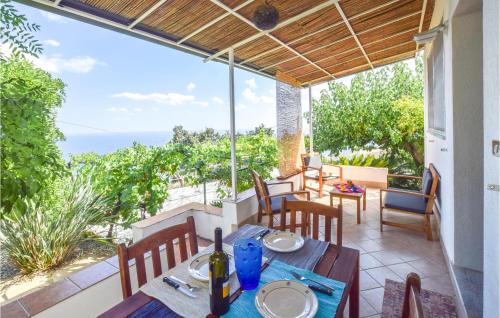 Lovely Home In Staletti With House Sea View