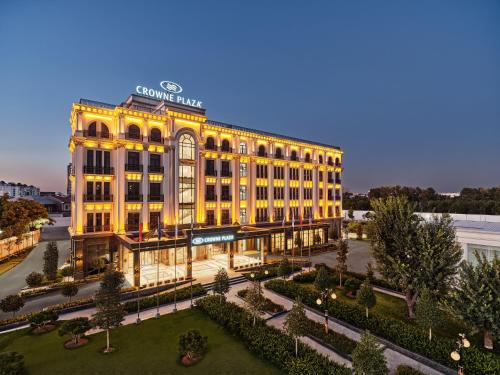 Crowne Plaza Tashkent, an IHG Hotel