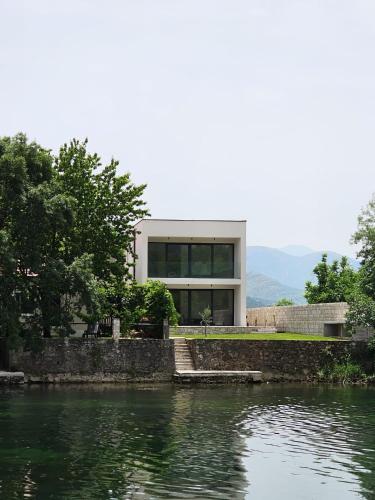Trebisnjica Riverhouse