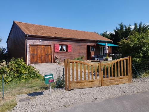 Chalet Les Adrets du Sancy - Location saisonnière - Saint-Diéry