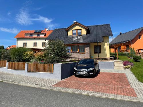 ทัศนียภาพภายนอกโรงแรม, Apartman u Kovaru in คาสเปอส์เก โฮรี