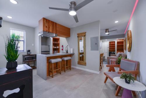 Incredible Comfort: Awesome Apartment with Parking