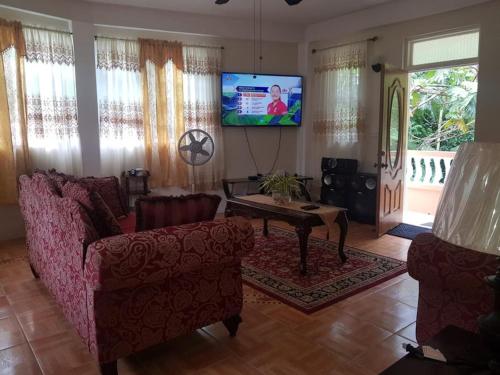 The Seclusive Mansion The Seclusive Mansion