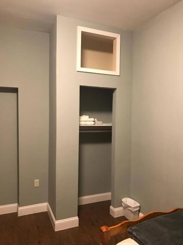 102 Private Room-Double Twin Bed in CoHi DC! in Washington, USA