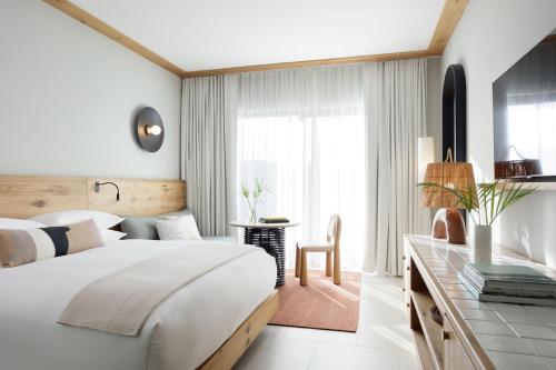 ホテル インディゴ グランドケイマン by IHG