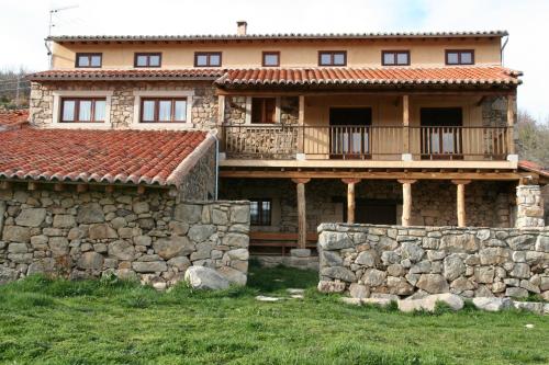  Casa Rural La Tablilla y La Terraza, Pension in Navalperal de Tormes bei La Aliseda de Tormes
