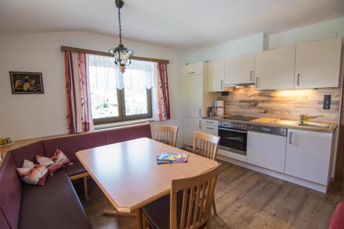 Kitchen, Appartmenthaus Martina in Zell am Ziller