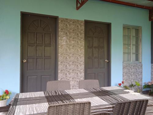 Sarah's Garden BnB & Spa in คลาริน