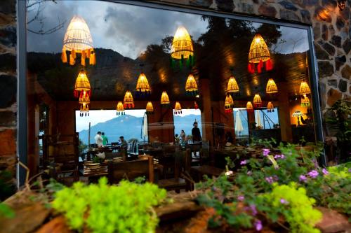 Restaurant, Black Ship  Sapa in Sapa