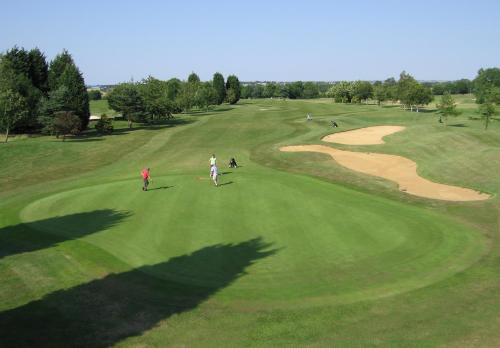 De Vere Staverton Estate - image 2