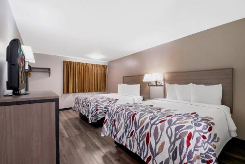 Deluxe Room with Two Queen Beds Smoke Free