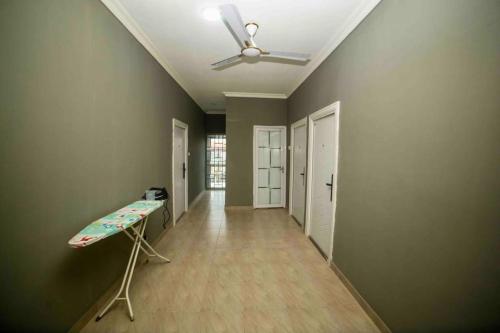 CZECH HOUSE , entire 3 bedroom, Amasaman - Accra in Amasaman