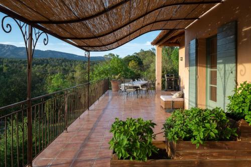 A szálláshely kívülről, La Bastide de Correns in Correns