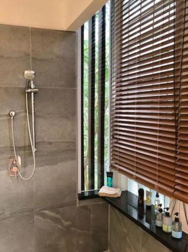 Luxury 2 Bedrooms Penthouse Kamala Escape