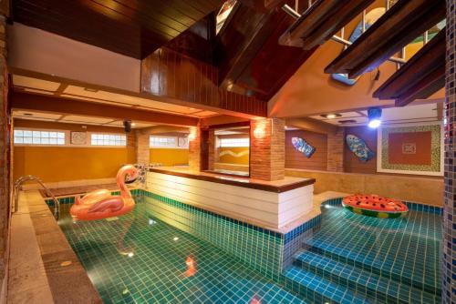 Orchid Pool Villa Phuket - 수영장