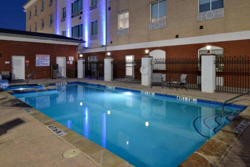 Holiday Inn Express Hotel & Suites Royse City - RockwallRockwall - Royse City By IHG - 수영장